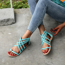 Afbeelding in Gallery-weergave laden, Platte zomersandalen met gekruiste bandjes en rits
