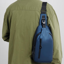 Afbeelding in Gallery-weergave laden, Waterdichte schoudertas
