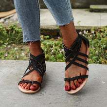 Afbeelding in Gallery-weergave laden, Platte zomersandalen met gekruiste bandjes en rits
