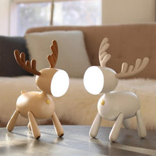 Afbeelding in Gallery-weergave laden, Eland nachtlampje
