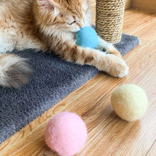 Afbeelding in Gallery-weergave laden, Gravity Barking Cat Toy Ball
