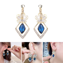 Afbeelding in Gallery-weergave laden, Bloem Zirkoon Rhombic Sapphire Drop Oorbellen
