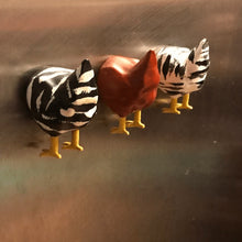 Afbeelding in Gallery-weergave laden, Chicken Butt-Magneten
