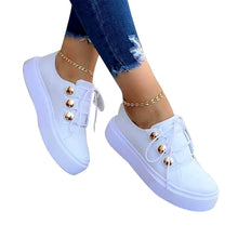 Afbeelding in Gallery-weergave laden, Casual sneakers met nageldecoratie
