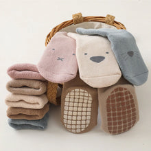 Afbeelding in Gallery-weergave laden, Warme sokken voor schattige baby's met antislipkussen
