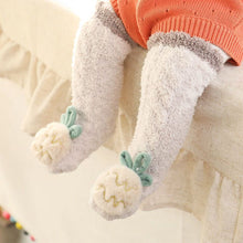 Afbeelding in Gallery-weergave laden, Baby Winter Fluffy Fuzzy Slipper Sokken
