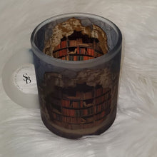 Afbeelding in Gallery-weergave laden, 3D boekenplank mok
