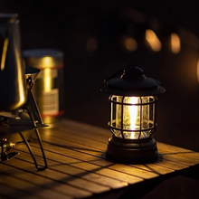 Afbeelding in Gallery-weergave laden, Draagbare retro-kampeer lamp
