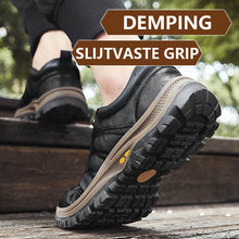 Afbeelding in Gallery-weergave laden, Antislip wandelschoenen voor buiten
