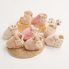Afbeelding in Gallery-weergave laden, Baby Cartoon pluche katoenen schoenen
