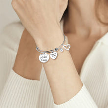 Afbeelding in Gallery-weergave laden, Daughter in Law Bracelet
