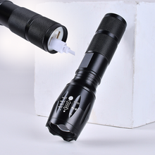 Afbeelding in Gallery-weergave laden, Aluminium zaklamp USB oplaadbare zaklamp
