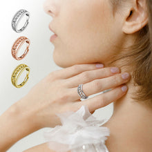 Afbeelding in Gallery-weergave laden, Ring met polkadot kralen
