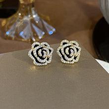 Afbeelding in Gallery-weergave laden, Vintage Elegante Camelia Oorbellen
