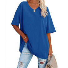 Afbeelding in Gallery-weergave laden, Dames T-shirt met V-hals
