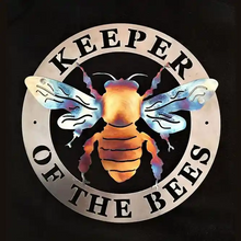 Afbeelding in Gallery-weergave laden, Pre-Sale>>Keeper of the Bees Metal Art
