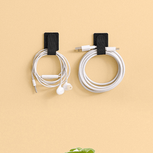 Afbeelding in Gallery-weergave laden, Zelfklevende Klittenband Kabel Organiser
