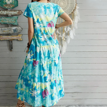 Afbeelding in Gallery-weergave laden, Jurk met ronde hals en bloemen
