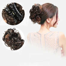 Afbeelding in Gallery-weergave laden, Bun Clipping Flower Bud-pruik
