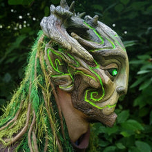 Afbeelding in Gallery-weergave laden, Forest Spirit Mask Halloween-Masker Met Groene Lichtogen
