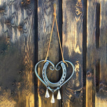 Afbeelding in Gallery-weergave laden, Lucky Love Wind Chime
