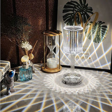 Afbeelding in Gallery-weergave laden, Aanraak bediening Gatsby kristallen lamp
