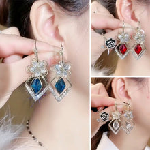 Afbeelding in Gallery-weergave laden, Bloem Zirkoon Rhombic Sapphire Drop Oorbellen
