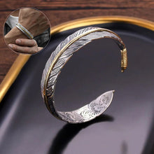 Afbeelding in Gallery-weergave laden, Vintage veren armband
