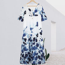 Afbeelding in Gallery-weergave laden, Jurk met V-hals en zak met print

