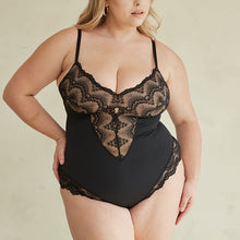 Afbeelding in Gallery-weergave laden, Sexy kanten bodysuit met diepe V-hals
