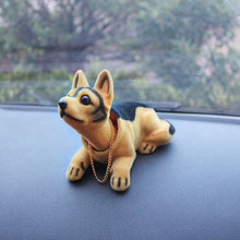 Afbeelding in Gallery-weergave laden, Knikkende Hond Auto Decoratie
