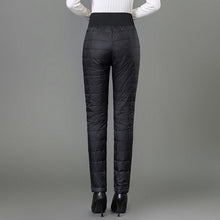 Afbeelding in Gallery-weergave laden, Lichte donzen broek met hoge taille
