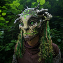 Afbeelding in Gallery-weergave laden, Forest Spirit Mask Halloween-Masker Met Groene Lichtogen
