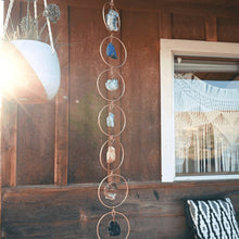 Afbeelding in Gallery-weergave laden, Raw Crystal 7 Chakra Gemstone Wall Decor
