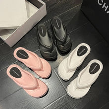 Afbeelding in Gallery-weergave laden, Teenslippers met dikke bodem
