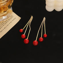 Afbeelding in Gallery-weergave laden, Kwastje elegante piercing oorbellen
