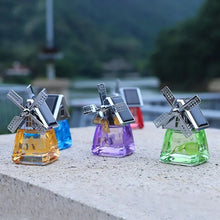 Afbeelding in Gallery-weergave laden, Windmill Solar Energy Rotating Aromatherapy Car Air Freshener

