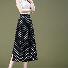Afbeelding in Gallery-weergave laden, Zwarte culotte van chiffon met stippen
