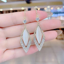 Afbeelding in Gallery-weergave laden, Diamant Zirkoon Fashion Oorbellen
