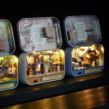 Afbeelding in Gallery-weergave laden, 3D miniatuur poppenhuis met licht doe-het-zelf speelgoed
