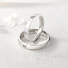 Afbeelding in Gallery-weergave laden, One Kiss Sterling Silver Couple Rings Valentijnsdag Cadeau gids
