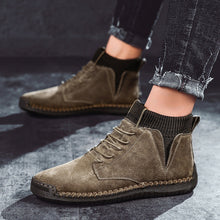 Afbeelding in Gallery-weergave laden, Handgestikte halfhoge heren schoenen
