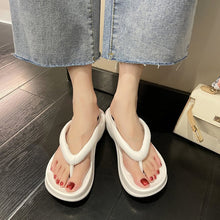 Afbeelding in Gallery-weergave laden, Teenslippers met dikke bodem
