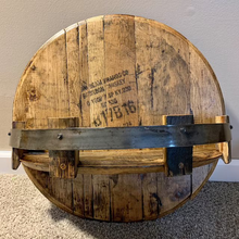 Afbeelding in Gallery-weergave laden, Bourbon Whisky Barrel Plank
