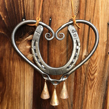 Afbeelding in Gallery-weergave laden, Lucky Love Wind Chime
