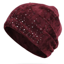 Afbeelding in Gallery-weergave laden, Zachte winter muts met strass steentjes
