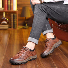 Afbeelding in Gallery-weergave laden, Antislip wandelschoenen voor buiten
