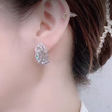 Afbeelding in Gallery-weergave laden, Glitter oorbellen met volledige strass-uitsparing
