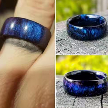 Afbeelding in Gallery-weergave laden, Ring van ingelegde hars met regenboogdiamanten
