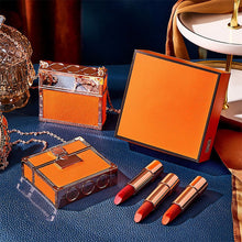Afbeelding in Gallery-weergave laden, Fluwelen matte lippenstiftset met glamourketting zakje
